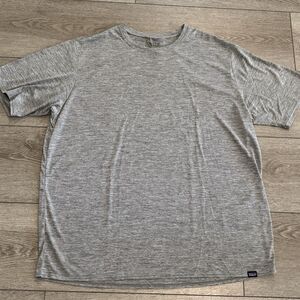Patagonia Daily Medium Capilene Shirt Mens XXL Feather Grey Cool Lightweight NWT